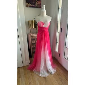 Cache Pink and White Ombre Grecian Sweetheart Neckline Gown - 2